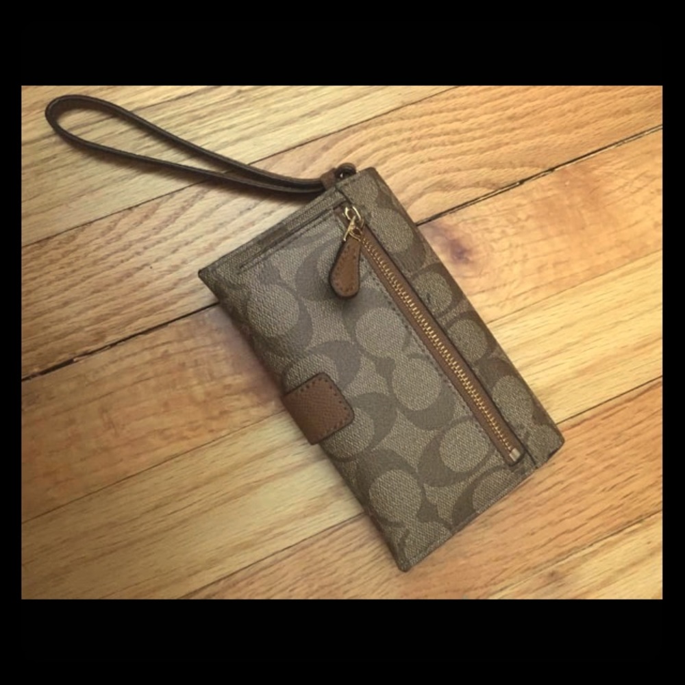 Authentic Coach wallet